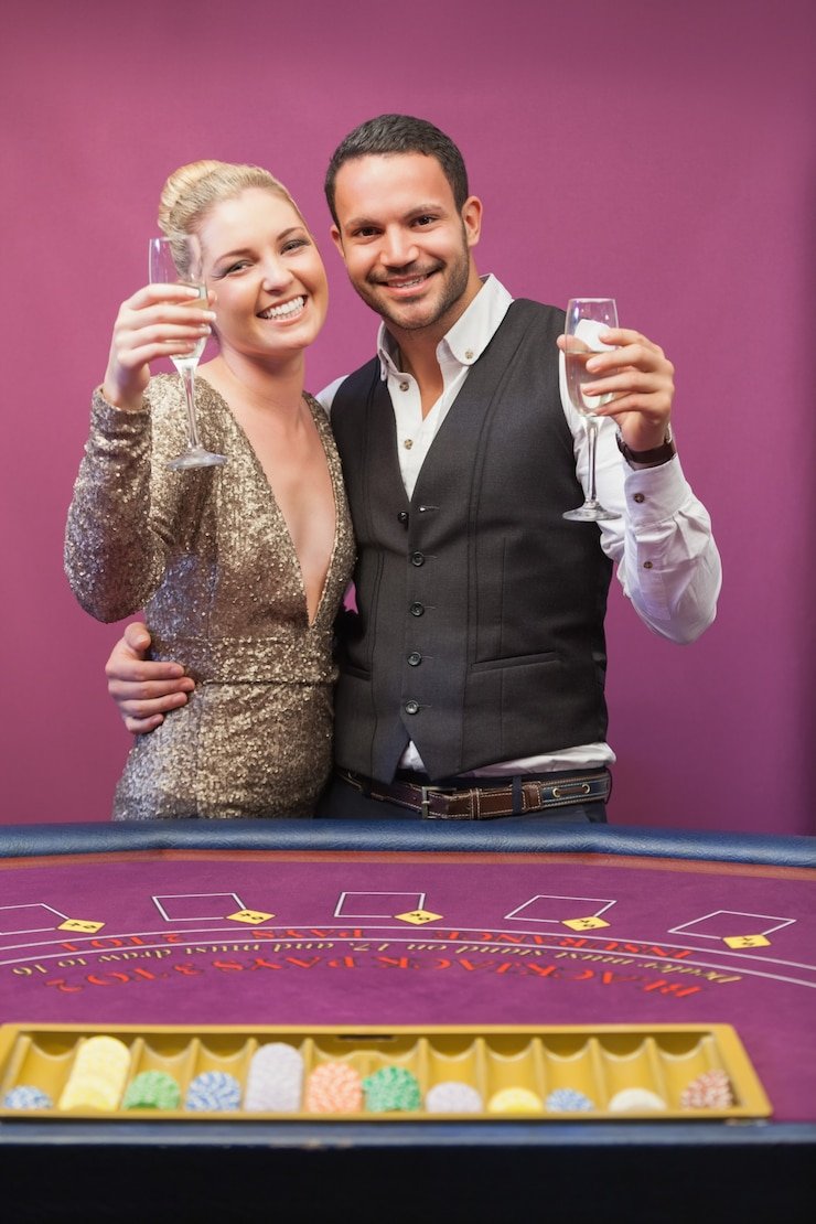 Permainan live casino online dengan dealer interaktif dan teknologi streaming HD di komodo4d